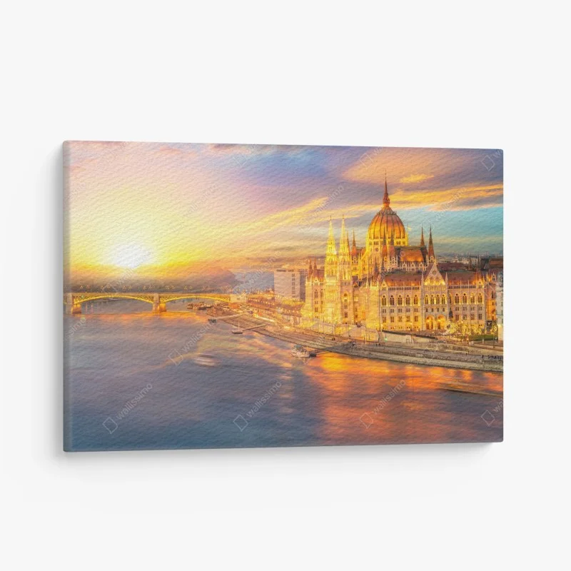 Quadro su tela tramonto dorato sul parlamento di Budapest