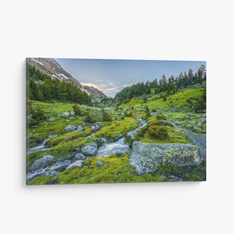 Quadro su tela paesaggio alpino nelle valli dei Pirenei del Parco Nazionale Posets y Maladeta