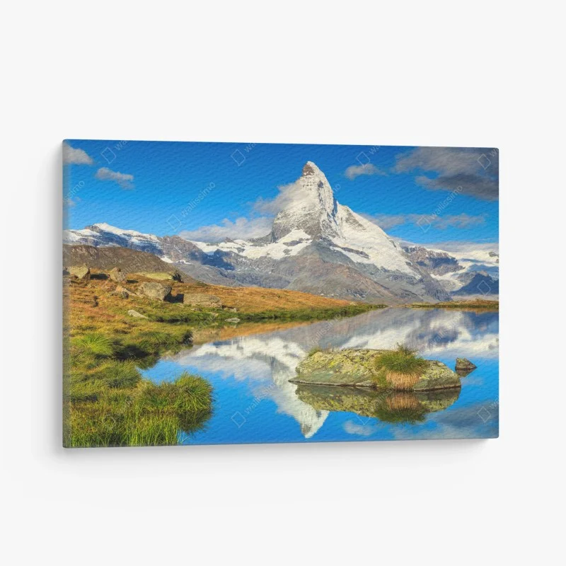 Quadro su tela riflessi del Cervino sul lago alpino