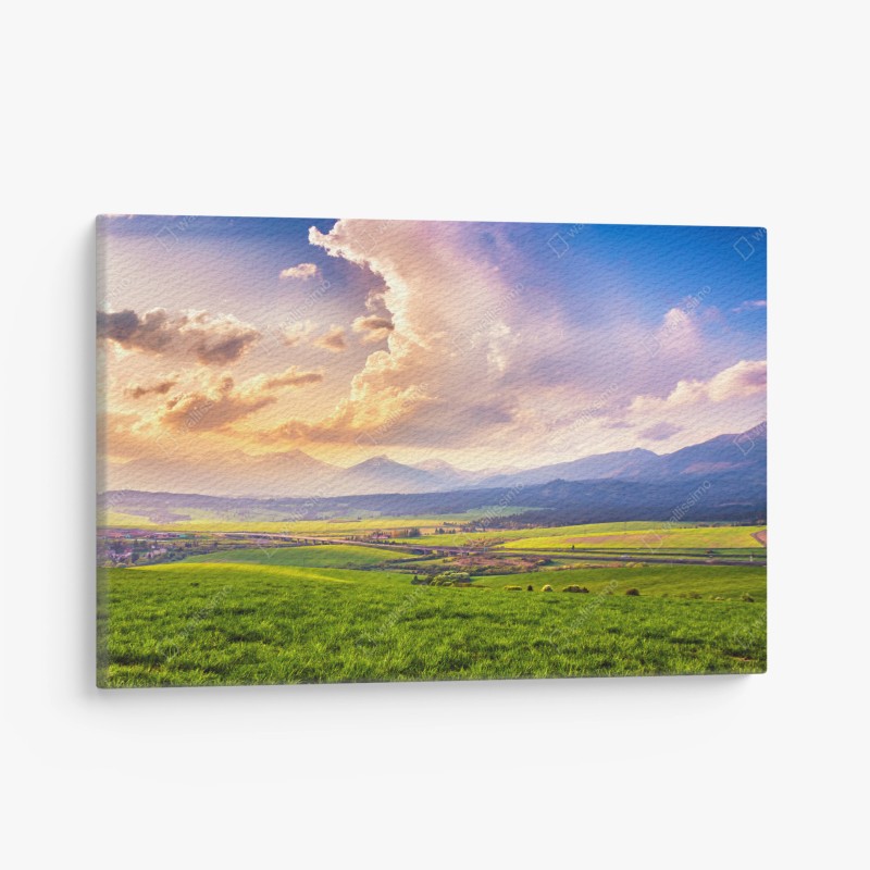 Quadro su tela paesaggio primaverile dei Tatra