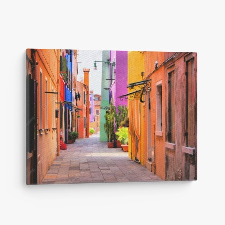 Quadro su tela vibrante vicolo dalle facciate colorate • Wallissimo®
