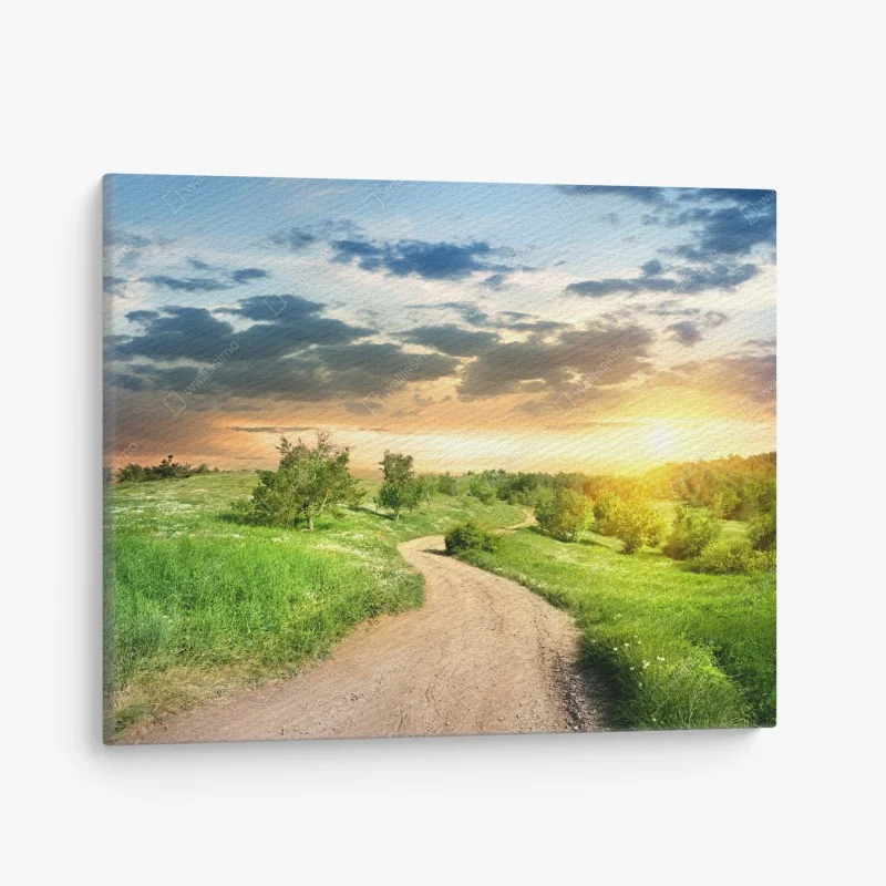 Quadro su tela sentiero di campagna al tramonto dorato