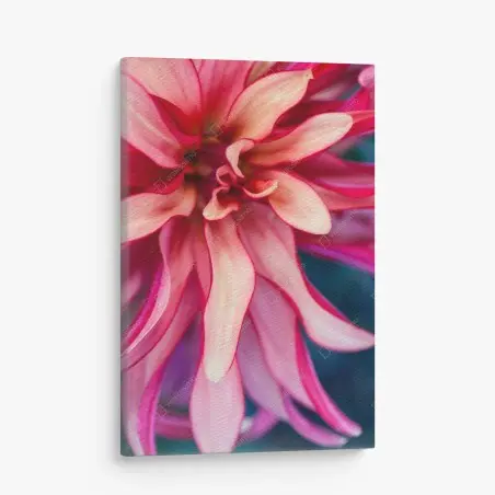 Quadro su tela petali in rosa: dettaglio floreale astratto • Wallissimo®