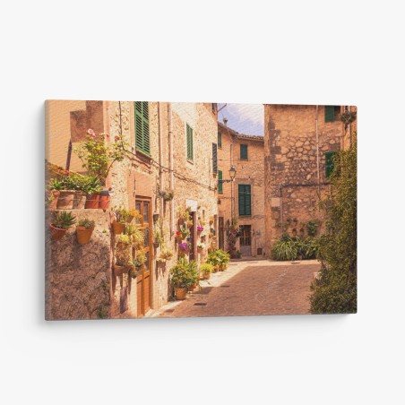Quadro su tela scorcio di borgo fiorito • Wallissimo®