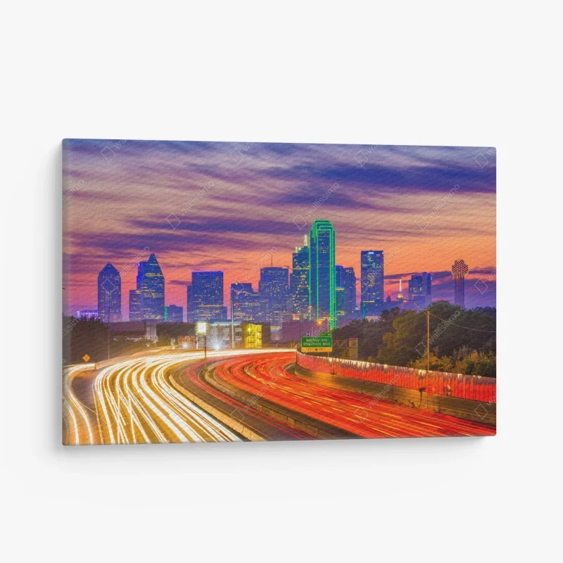 Quadro su tela tramonto su Dallas: skyline e scie di luce • Wallissimo®
