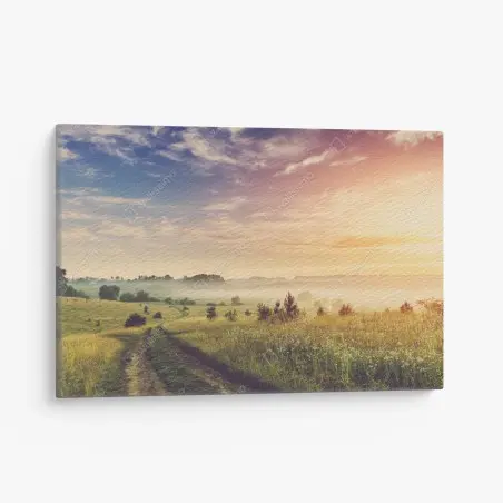 Quadro su tela mattina nebbiosa nella campagna dorata • Wallissimo®