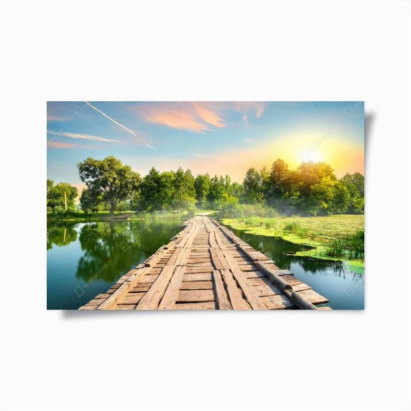 Poster ponte di legno sul lago al tramonto