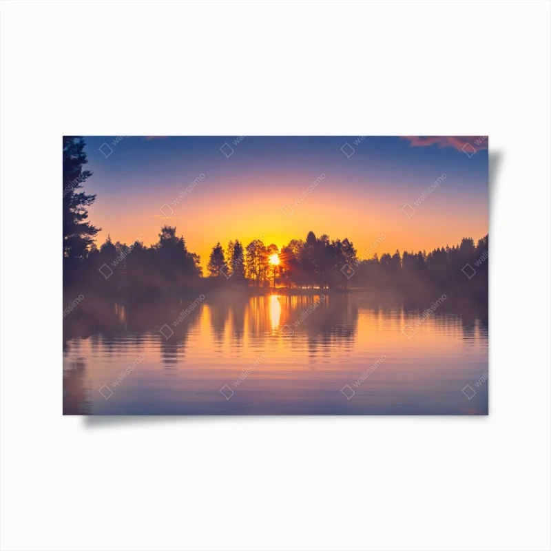 Poster lago al tramonto con riflessi dorati