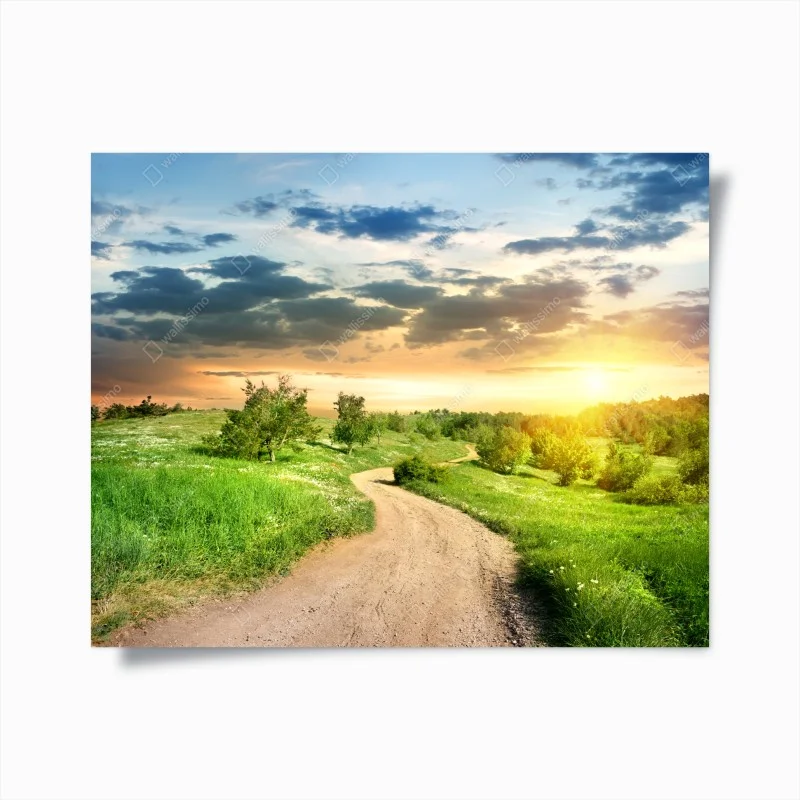 Poster sentiero di campagna al tramonto dorato