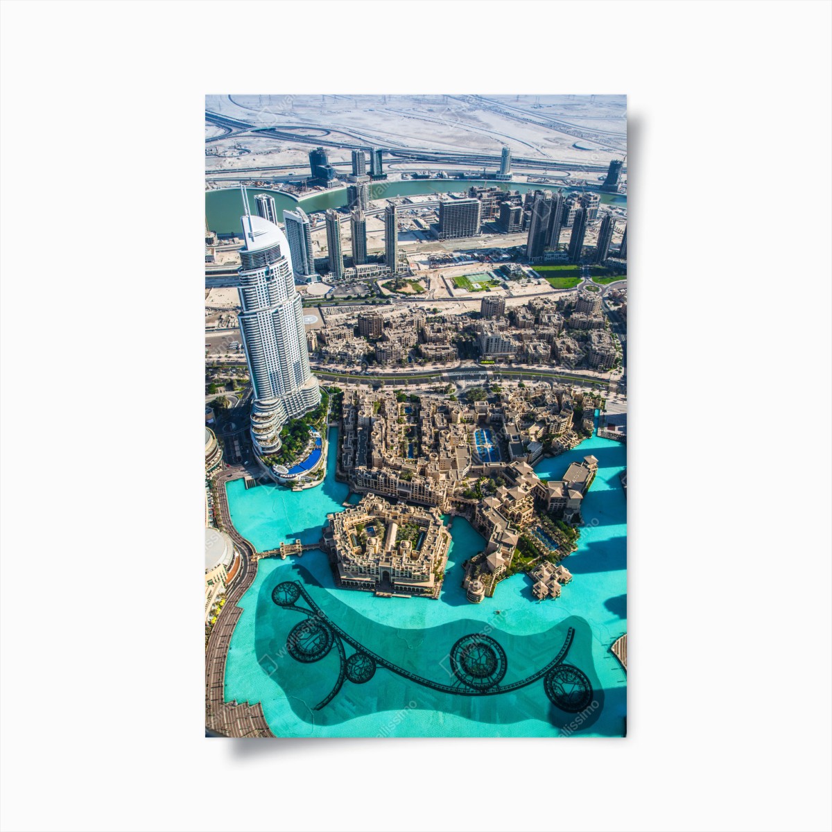 Poster panorama aereo di Dubai: skyline sul lago artificiale • Wallissimo®