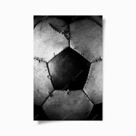 Poster dettaglio vintage di pallone da calcio in bianco e nero • Wallissimo®