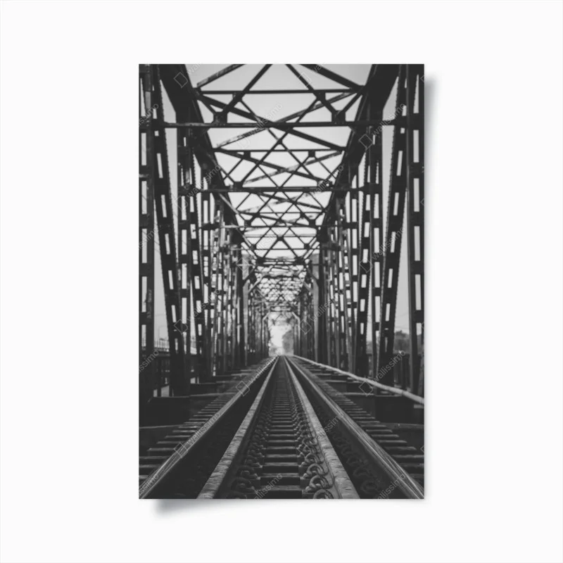 Poster ponte ferroviario in prospettiva monocromatica