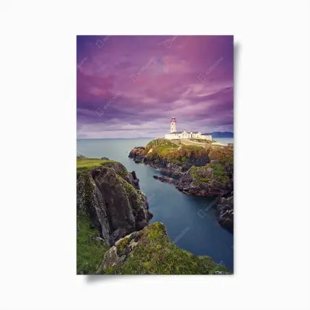 Poster faro sul promontorio al crepuscolo • Wallissimo®