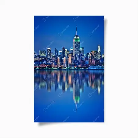 Poster riflessi notturni sullo skyline di New York • Wallissimo®