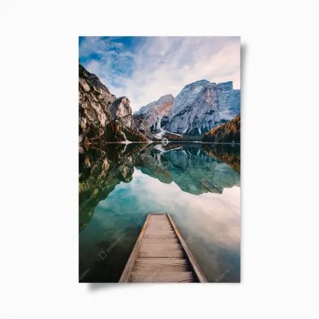 Poster molo verso il lago riflesso autunnale • Wallissimo®