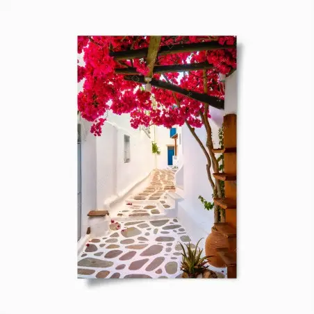 Poster vicolo fiorito mediterraneo con bouganville • Wallissimo®