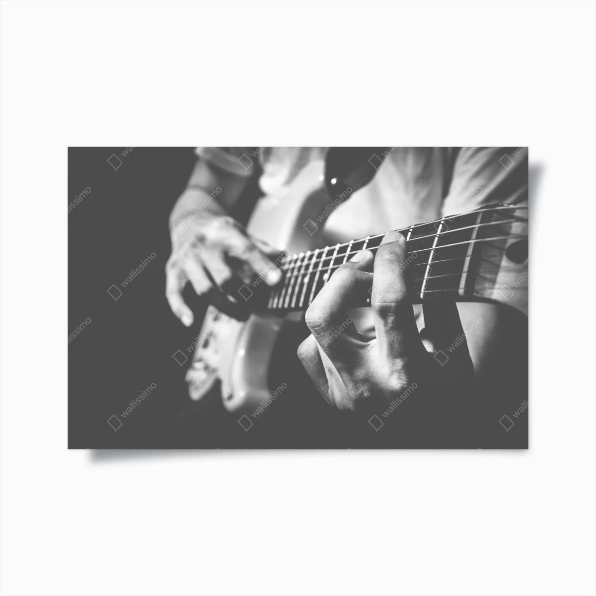Poster dettaglio di chitarra elettrica in bianco e nero • Wallissimo® Poster dettaglio di chitarra elettrica in bianco e nero • Wallissimo®