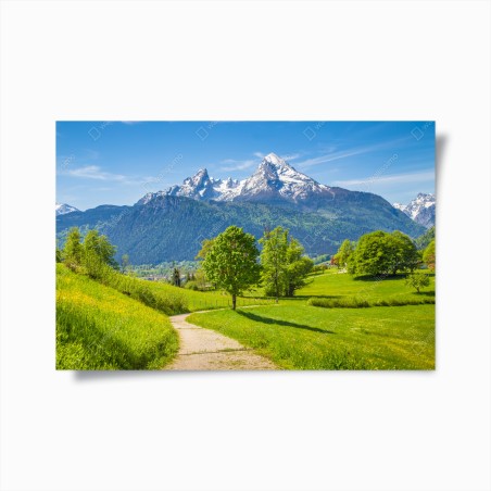 Poster paesaggio alpino primaverile con montagne innevate • Wallissimo®
