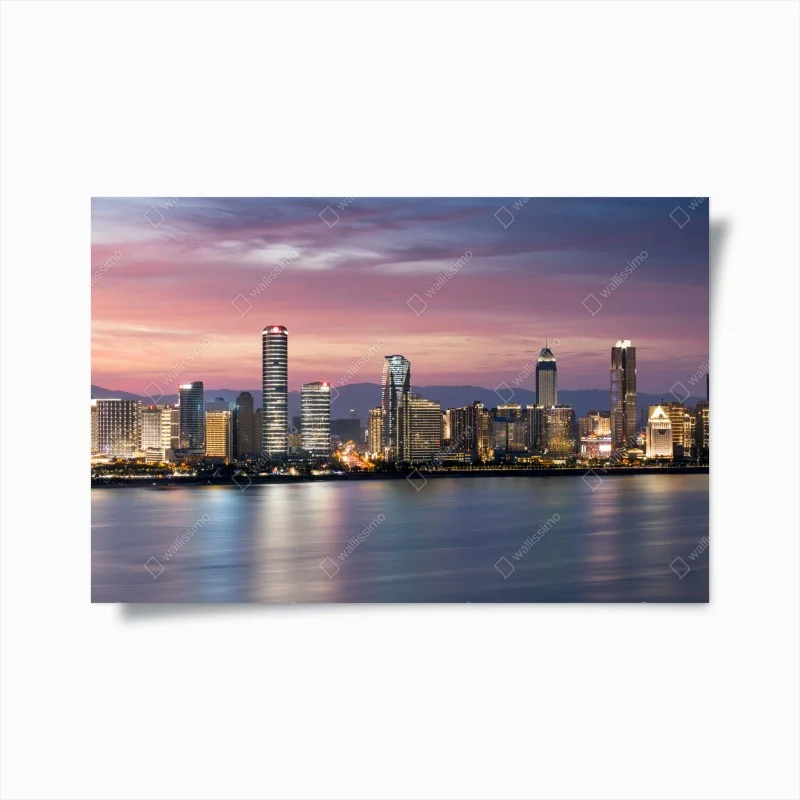 Poster skyline urbano al tramonto