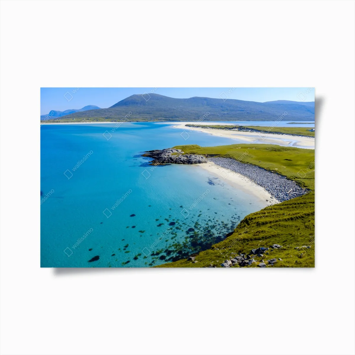 Poster spiaggia turchese e colline verdi • Wallissimo® Poster spiaggia turchese e colline verdi • Wallissimo®