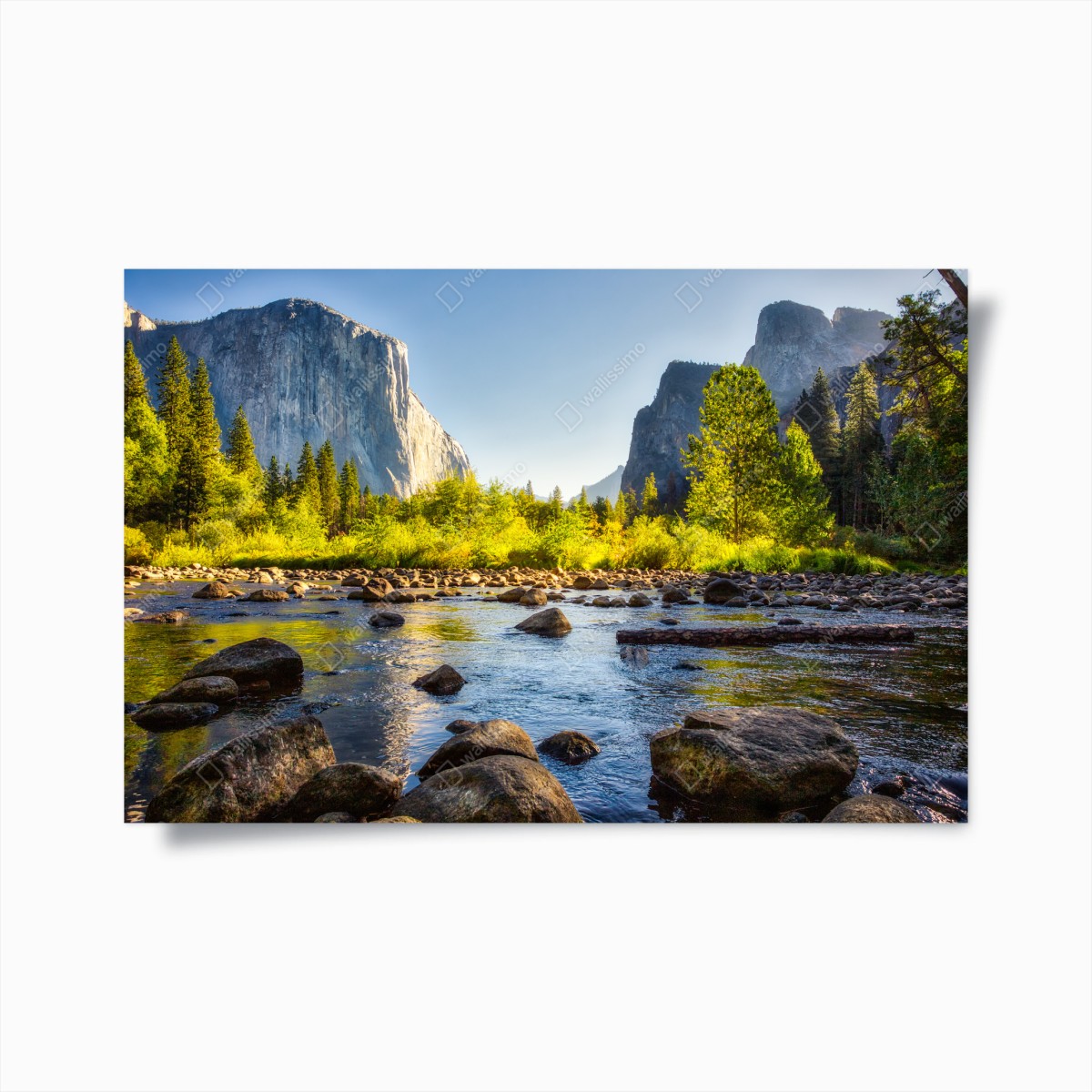 Poster valle montana al tramonto con fiume e rocce • Wallissimo®