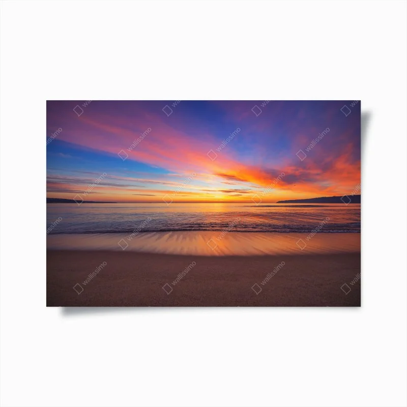 Poster alba dorata sul mare