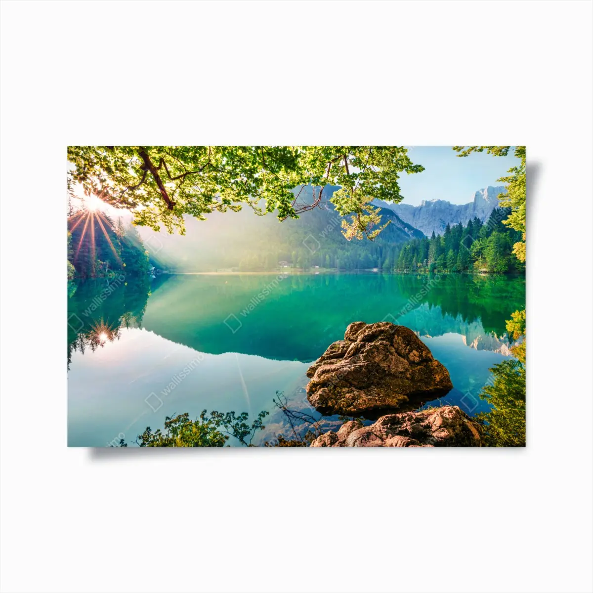 Poster serenità mattutina sul Lago di Fusine tra le Alpi Giulie • Wallissimo®