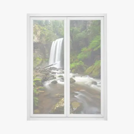 Adesivo per finestra cascata nascosta nella foresta verde • Wallissimo®