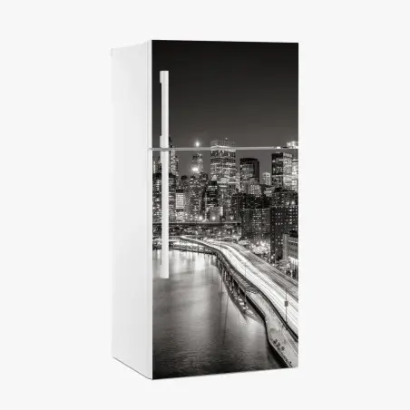 Adesivo per frigorifero skyline notturno di New York in bianco e nero • Wallissimo®