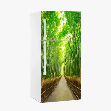 Adesivo per frigorifero viale di bambù ad Arashiyama, Kyoto • Wallissimo®