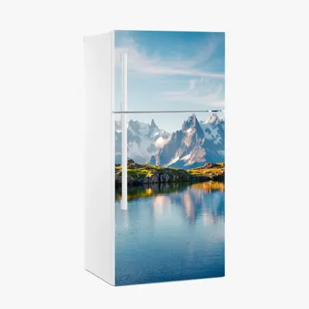Adesivo per frigorifero panorama alpino: riflessi sul Lac Blanc e Monte Bianco • Wallissimo®