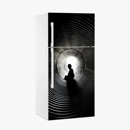 Adesivo per frigorifero sagoma nel tunnel di luce e ombre • Wallissimo®