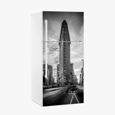Adesivo per frigorifero prospettiva verticale del Flatiron a New York • Wallissimo®