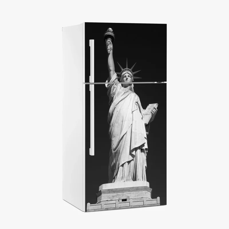 Adesivo per frigorifero stile urbano: Statua della Libertà in bianco e nero