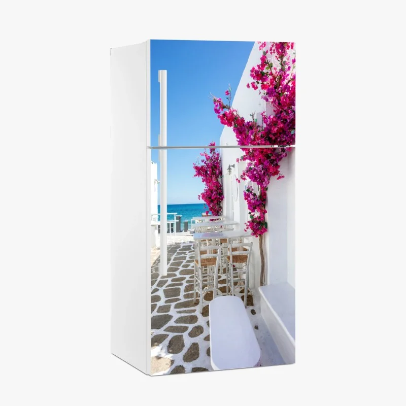 Adesivo per frigorifero scorcio mediterraneo fiorito sul mare