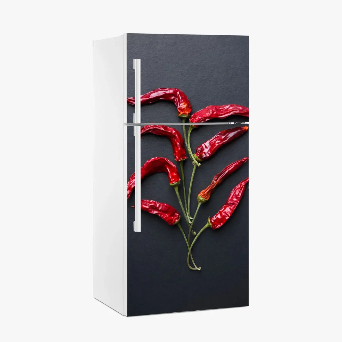 Adesivo per frigorifero albero di peperoncini rossi su sfondo nero • Wallissimo®