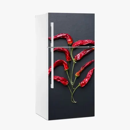 Adesivo per frigorifero albero di peperoncini rossi su sfondo nero • Wallissimo®