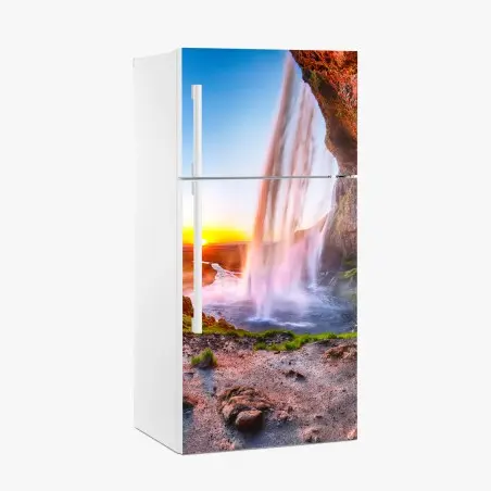 Adesivo per frigorifero magia della cascata di Seljalandsfoss al tramonto, Islanda • Wallissimo®