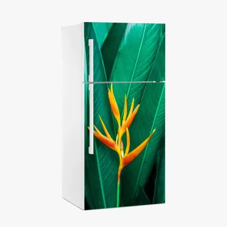 Adesivo per frigorifero fiore tropicale su fogliame verde intenso • Wallissimo®
