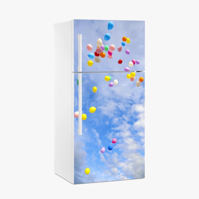 Adesivo per frigorifero palloncini colorati nel cielo