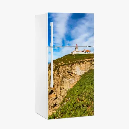 Adesivo per frigorifero faro di Cabo da Roca sulle scogliere atlantiche • Wallissimo®