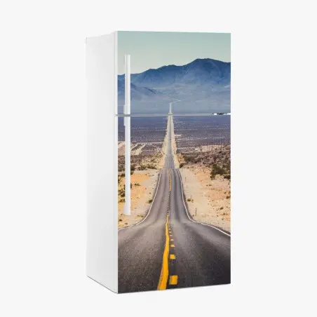 Adesivo per frigorifero strada infinita nel deserto • Wallissimo®