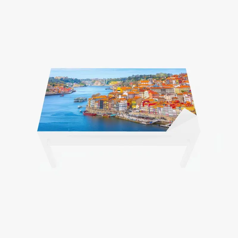 Adesivo per tavolo e scrivania panorama colorato di Porto sul fiume