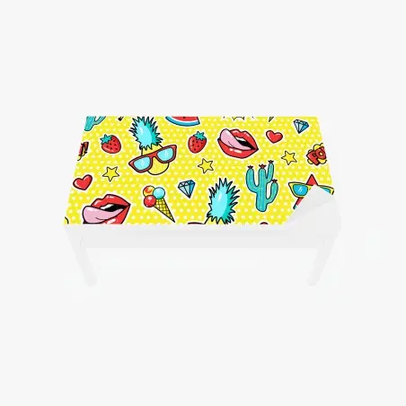 Adesivo per tavolo e scrivania motivo pop art estivo con frutta e simboli divertenti • Wallissimo®