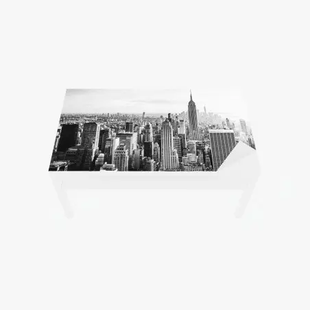 Adesivo per tavolo e scrivania panorama urbano di New York in bianco e nero • Wallissimo®