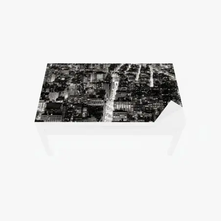 Adesivo per tavolo e scrivania skyline notturno di New York in bianco e nero • Wallissimo®