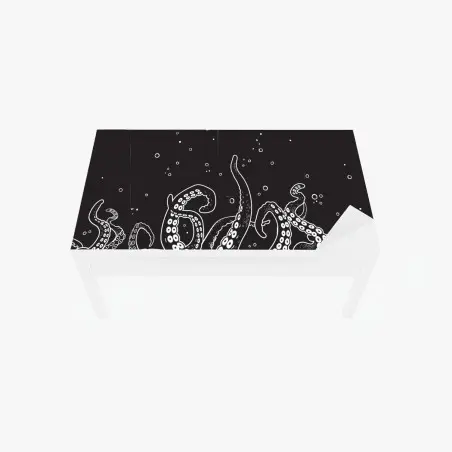 Adesivo per tavolo e scrivania danza dei tentacoli nell'abisso • Wallissimo®