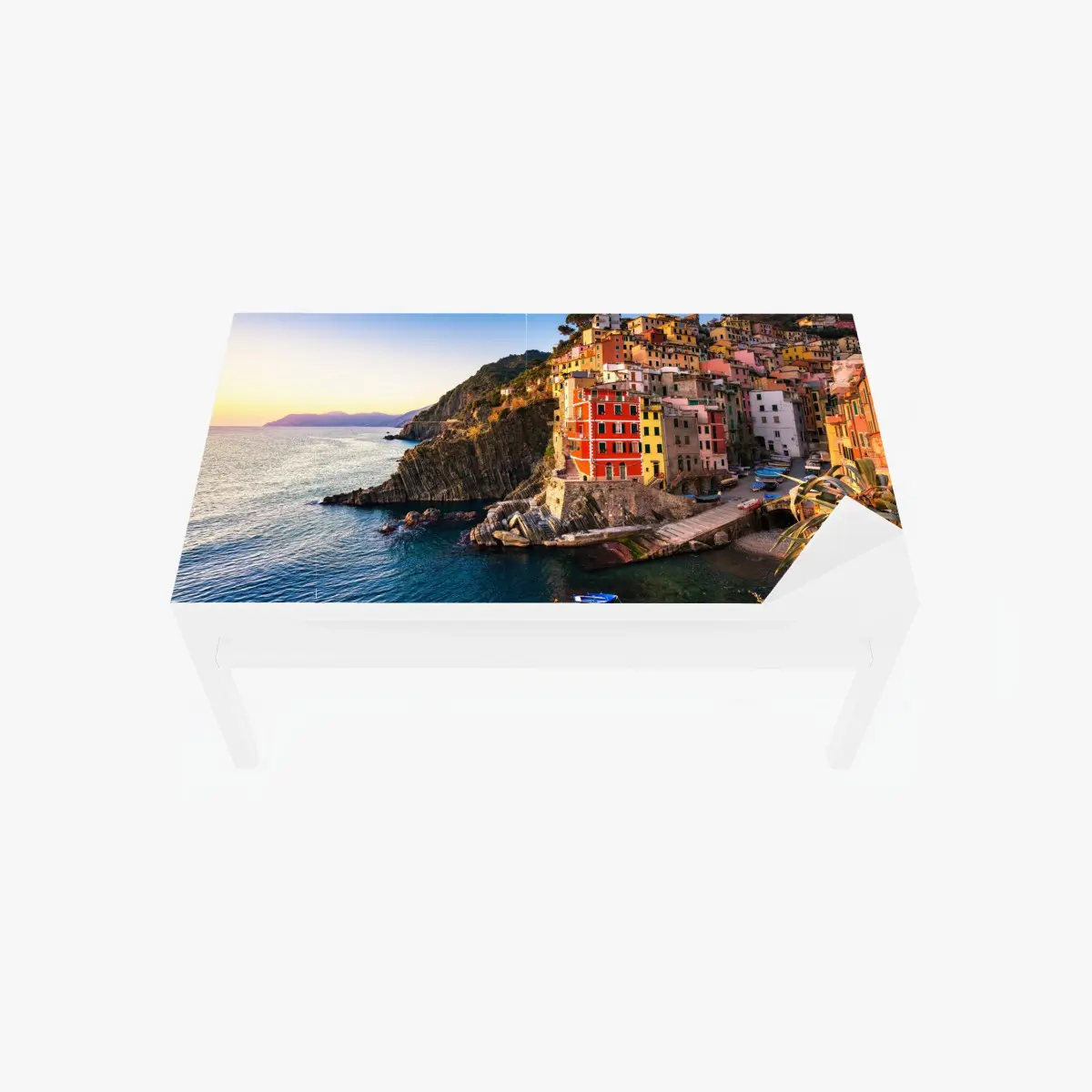 Adesivo per tavolo e scrivania scorcio di Riomaggiore al tramonto • Wallissimo®