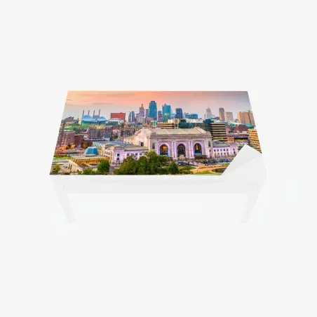 Adesivo per tavolo e scrivania panorama urbano di Kansas City con Union Station al crepuscolo • Wallissimo®