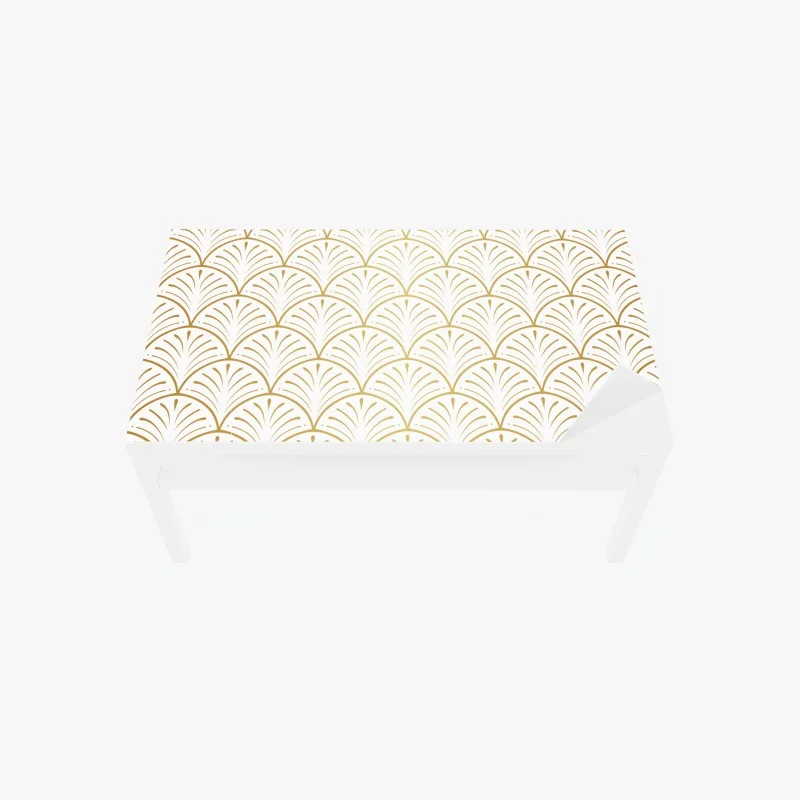 Adesivo per tavolo e scrivania motivo art déco dorato su sfondo bianco